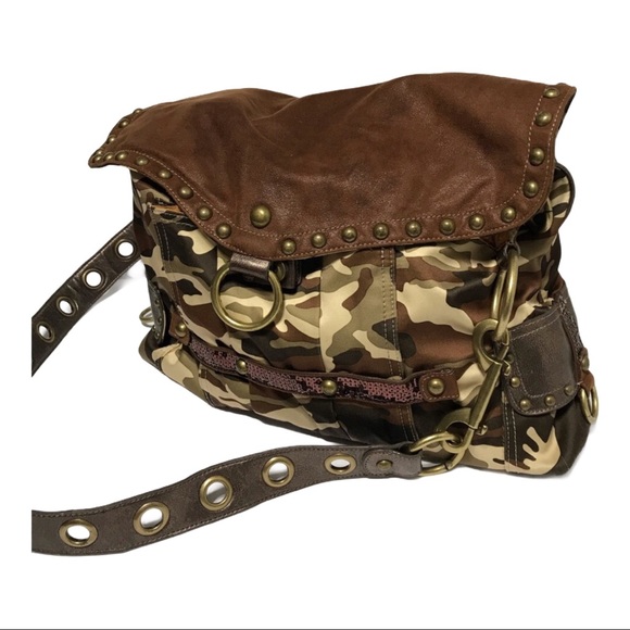 Kathy Van Zeeland Handbags - Kathy Van Zeeland camo cross body messenger bag